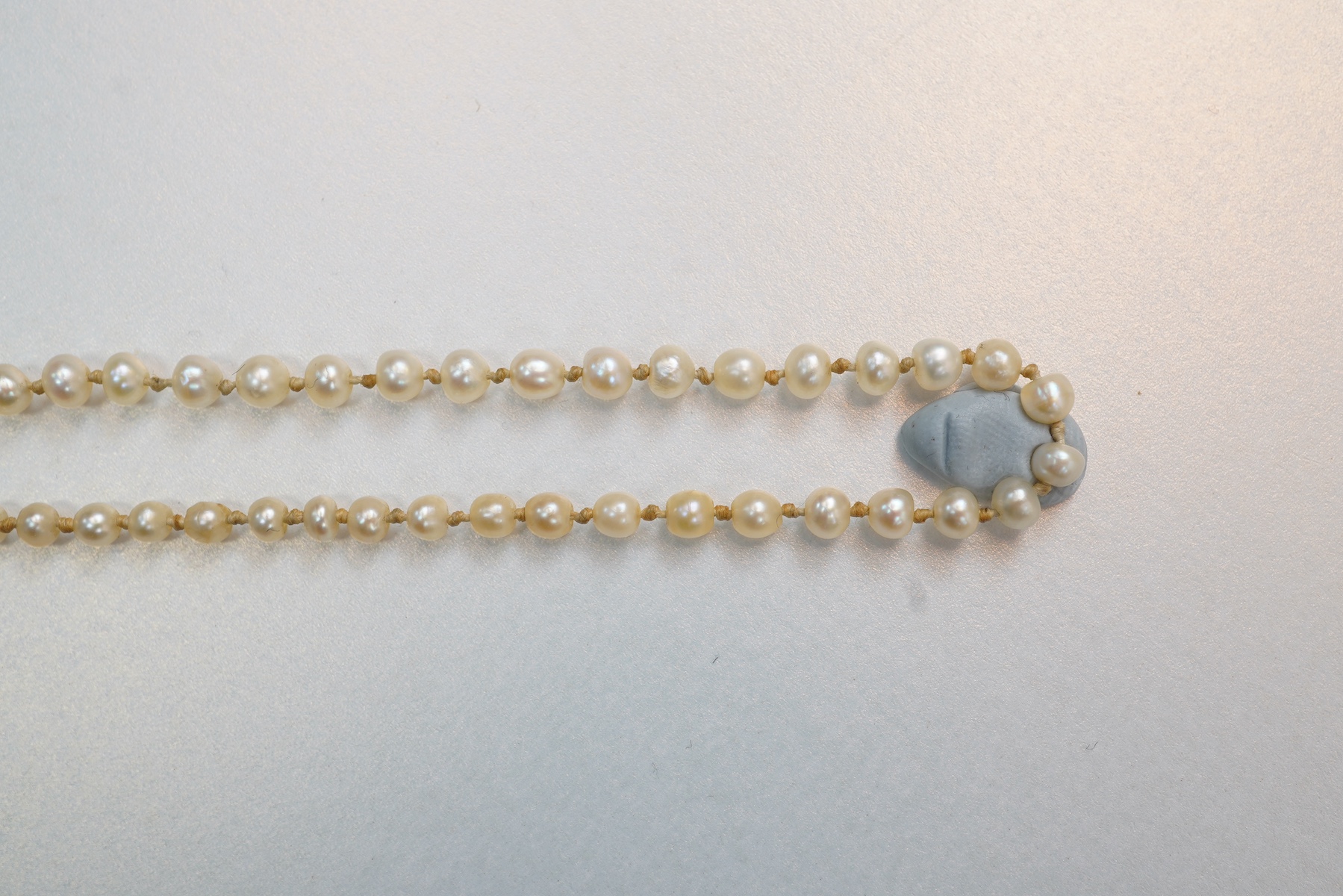 A pearl necklace, 19th century